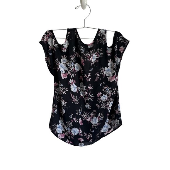 Pink Republic Junior Cold Shoulder V Neck Shirt Black with Floral Sz XS - Picture 2 of 4